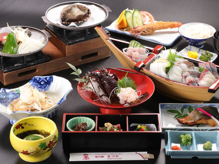 料理旅館まつや 写真