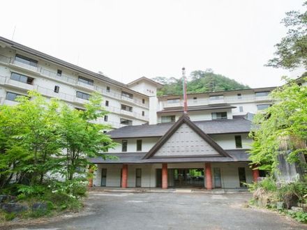 ホテル湯西川 写真
