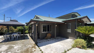 The Beach Inn SHIRAKO