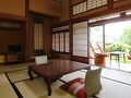 旧本坊 久山館 写真