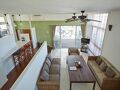 Maeda Ocean Front House 写真