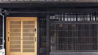 東山 仁