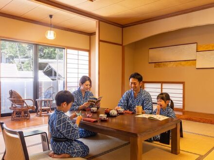 源泉掛流しの湯めぐりテーマパーク　龍洞 写真