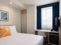 フォーポイント フレックス by シェラトン 東京東神田 写真