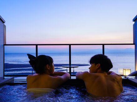 有明海に朝日が昇る　掛け流し絶景海見露天の宿　島原温泉　南風楼 写真