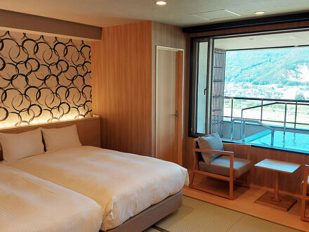 戸倉上山田温泉 リバーサイド上田館 写真