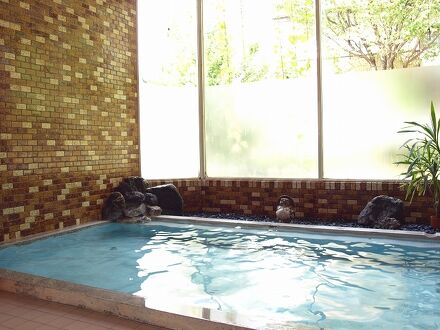 まるに旅館 写真