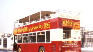 ダブルデッカー観光バス　DUBAI