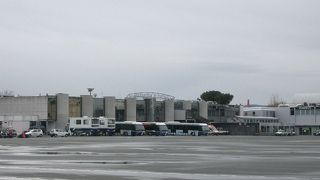 フィレンツェ空港でtax refundができます