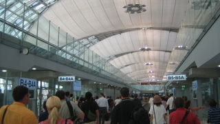 タイ国際空港・スワナブーン（ム）での乗り継ぎ