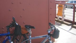 ゴールデンゲートブリッジを自転車で渡る！