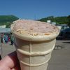 安くておいしいアイスクリーム（チョコレート味）