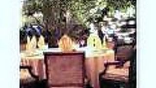 高級ホテルTHE　DUSIT　THANI　内　ベンジャロン