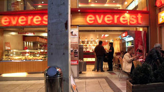 エベレスト　::ファーストフード系チェーン店::