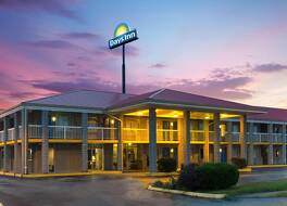 Days Inn by Wyndham Richmond