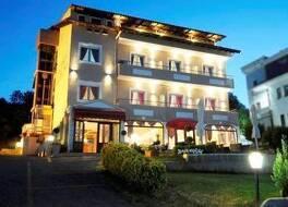 Anastassiou Hotel