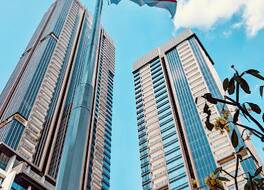 マングクルフール レジデンス バイ ロリン