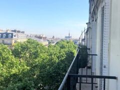 ホテル ド スエズ 写真