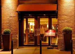 ミディピレネー地方のホテル