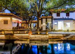 トンリ 1917 ベスト サウス イン 写真