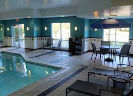 フェアフィールド イン & スイーツ セイモア 写真