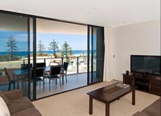 アンビエンス ホテル オン バーレイ ビーチの宿泊予約 料金比較 フォートラベル Ambience Hotel On Burleigh Beach ゴールドコースト