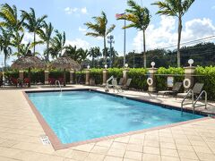 ホリデイ イン エクスプレス & スイーツ フロリダシティ by IHG 写真