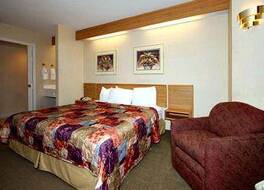 スリープ イン ロックフォード I-90 写真