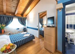 ウェスト ポイント エアポート ホテル 写真