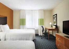 フェアフィールド イン & スイーツ バイ マリオット シャンペーン 写真