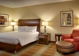 ヒルトン ガーデン イン クラークスビル 写真