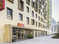 アダジオ ラ デファンス クルブヴォア 写真