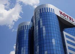 ラドン プラザ ホテル 写真