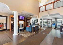 コンフォート スイーツ ロンバード - アディソン 写真