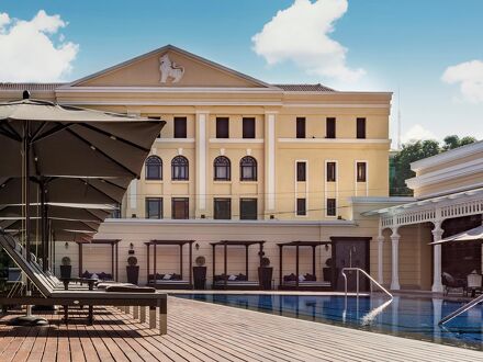 ザ ストランド ヤンゴン 写真