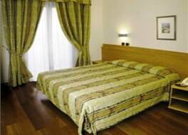 ホテル ブランドリ 写真