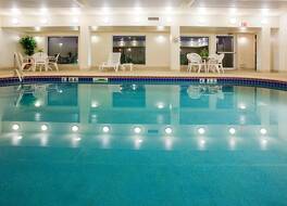 ホリデイ イン エクスプレス アンド スイーツ ヤンクトン by IHG 写真