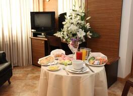 ロイヤル ホテル 写真