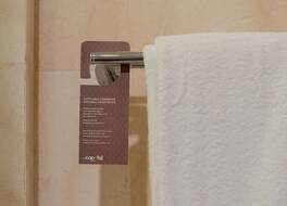 ザ キャピタル ホテル スラバヤ 写真