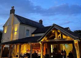 ベディングフェルド アームズ 写真