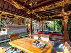 ドワラカ ザ ロイヤル ヴィラズ 写真