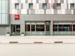 イビス エシュ ベルヴァル 写真