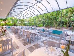 May Beach Hotel 写真