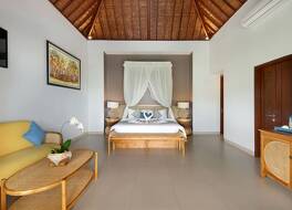 ザ アカラ シュリ セダナ 写真