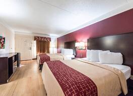 レッドルーフ イン & スイーツ クリントン、TN