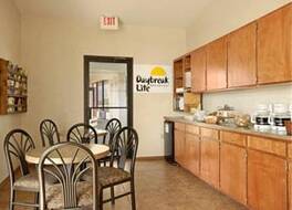 サンセット イン クラークスビル 写真