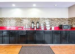 Spark by Hilton Palatine Arlington Heights 写真