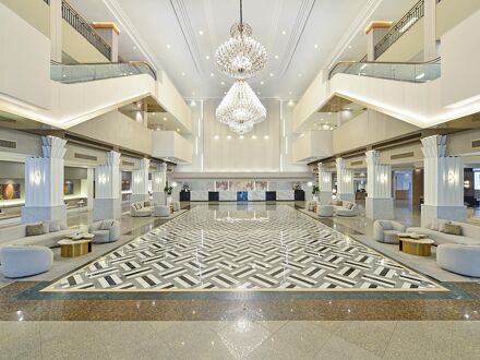 ツイン タワーズ ホテル 写真