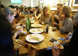 成都 ソンデリア ホステル & バー - レイジーボーンズ (成都懶骨頭青年旅舍) 写真