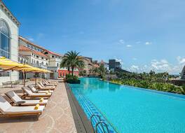 ラ フェスタ フーコック キュリオ コレクション バイ ヒルトン 写真